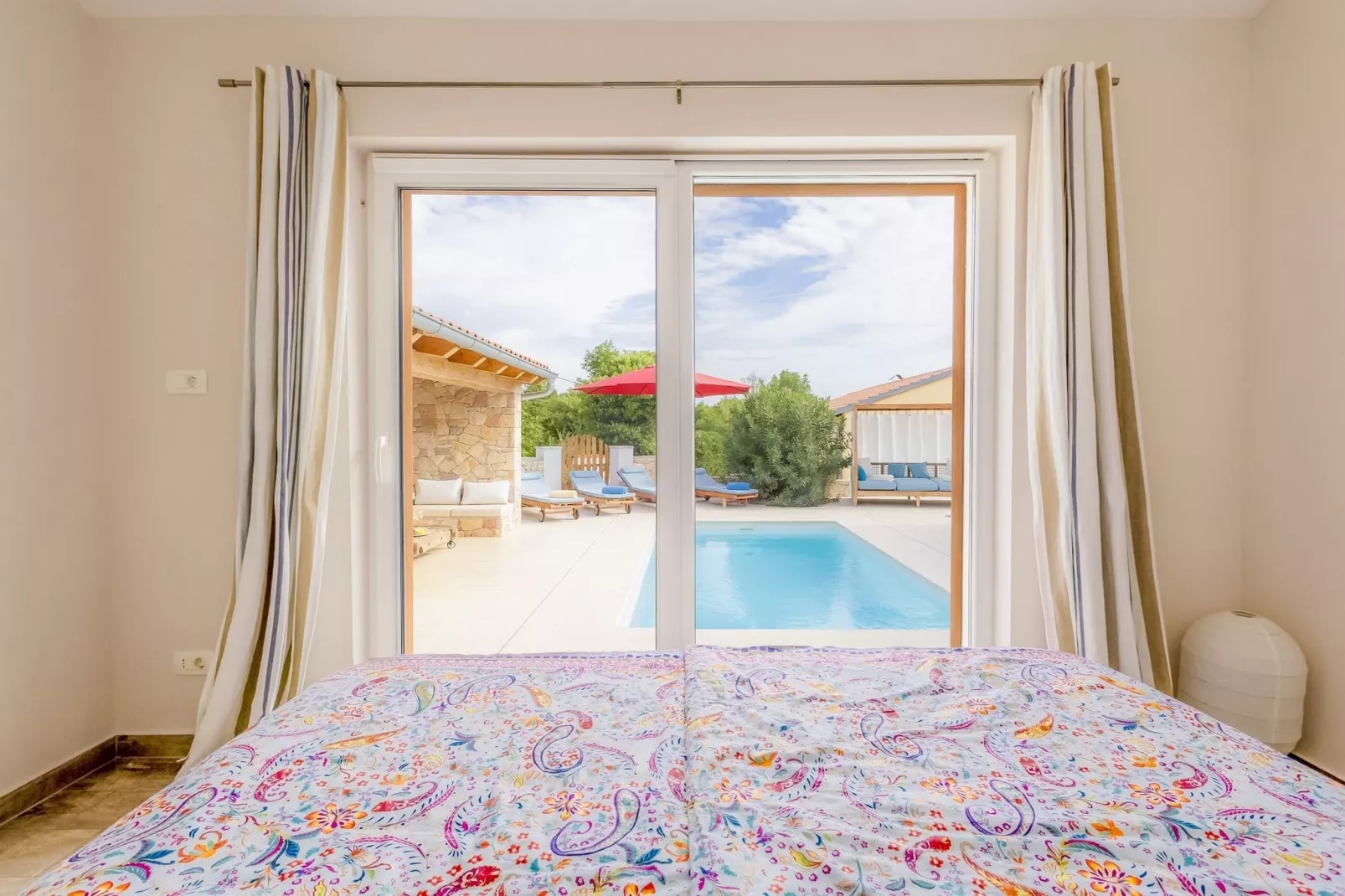 Red House Trget - Your Private Wellness-Slaapkamer