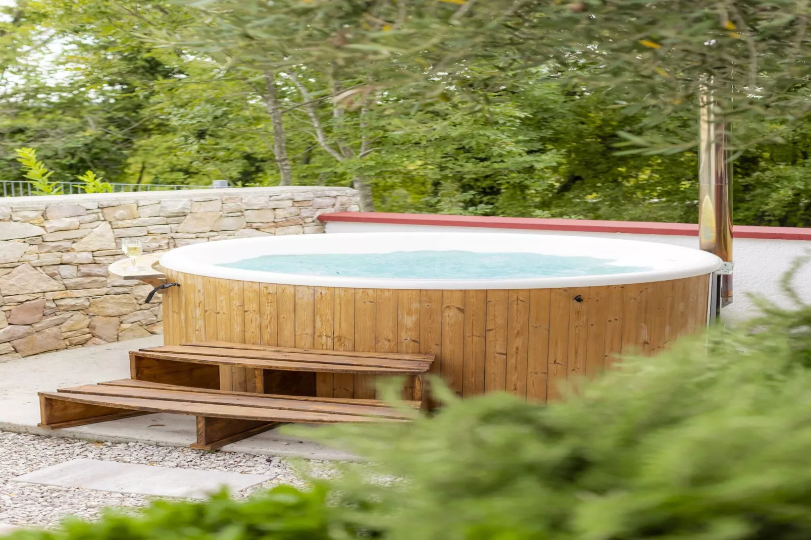 Red House Trget - Your Private Wellness-Tuinen zomer