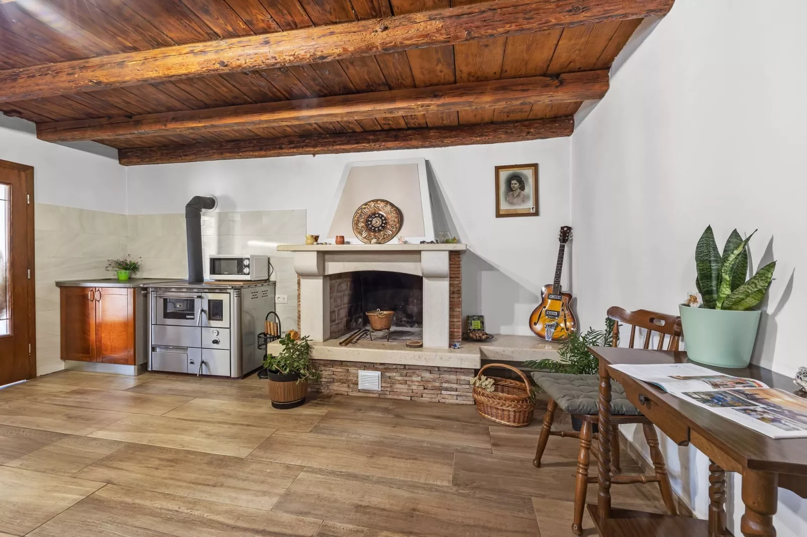 Villa Katarina - Old Stone House with Private Pool-Keuken