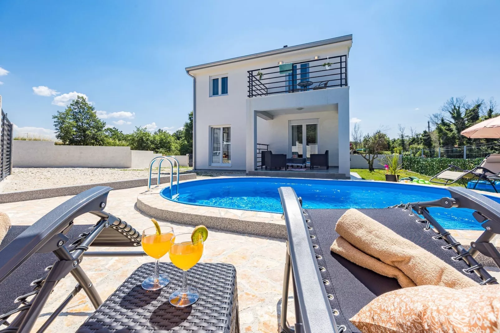 Villa Jakov with Private Pool-Zwembad