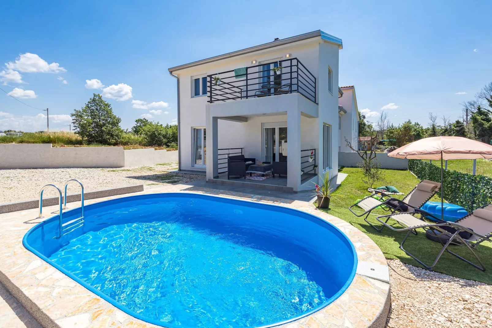 Villa Jakov with Private Pool-Zwembad