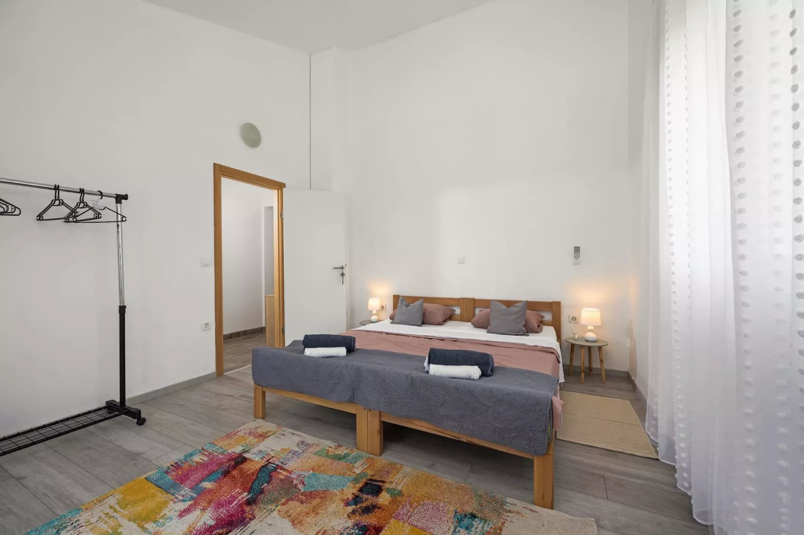 Villa Jakov with Private Pool-Slaapkamer