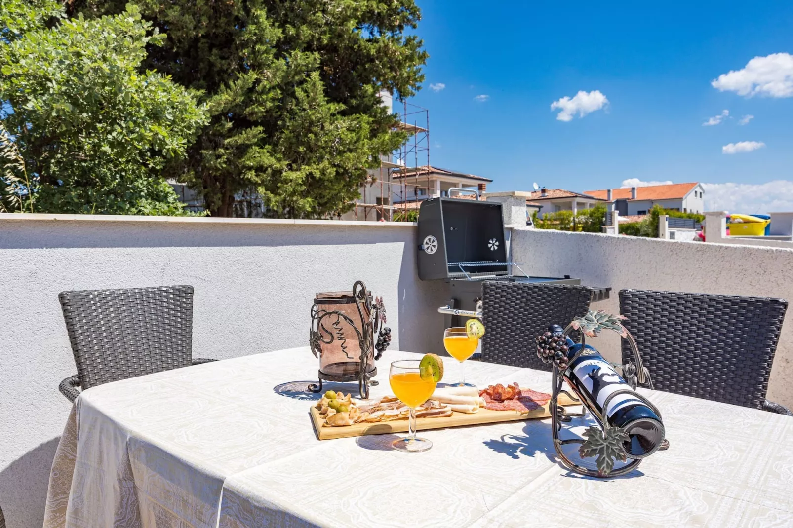 Villa Jakov with Private Pool-Buitenlucht