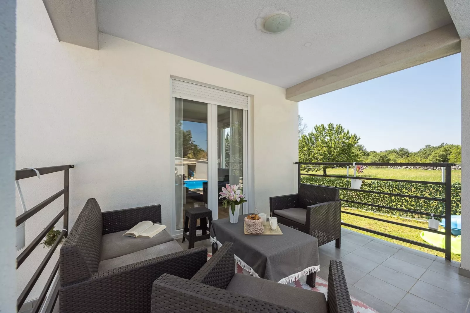 Villa Jakov with Private Pool-Terras
