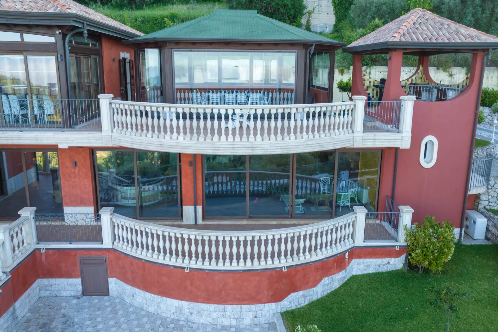 Villa Rosaria-Buitenkant zomer