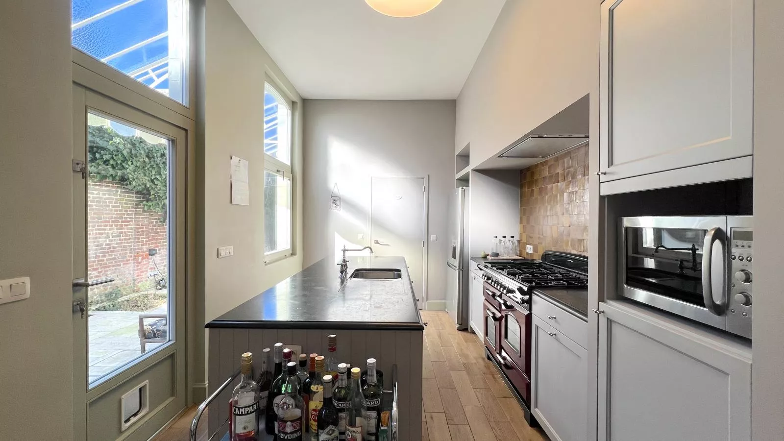 La Maison Bleue petite-Keuken