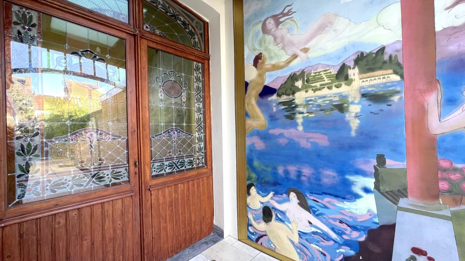 La Maison Bleue petite-Sfeer