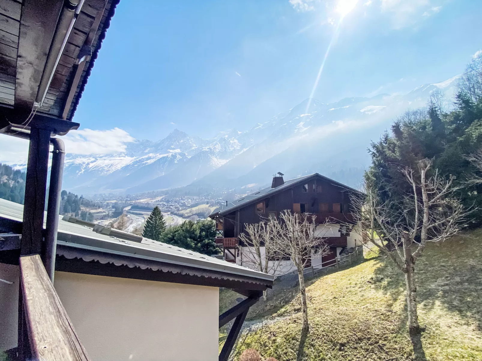 Les Grands Balcons-Buiten