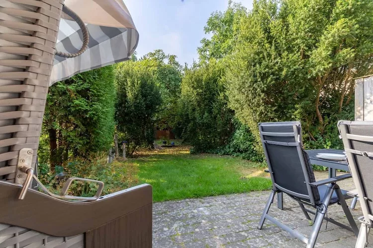 Ferienwohnung Bövergeest-Tuinen zomer