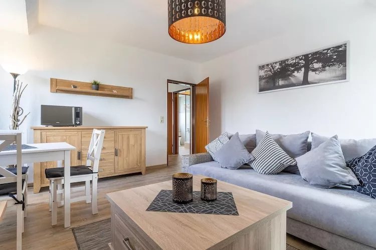 Ferienwohnung Lio-Woonkamer