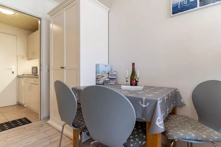 Ferienwohnung Anna-Eetkamer