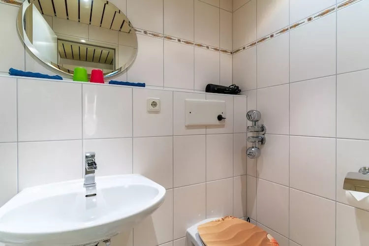 Ferienwohnung Anna-Badkamer