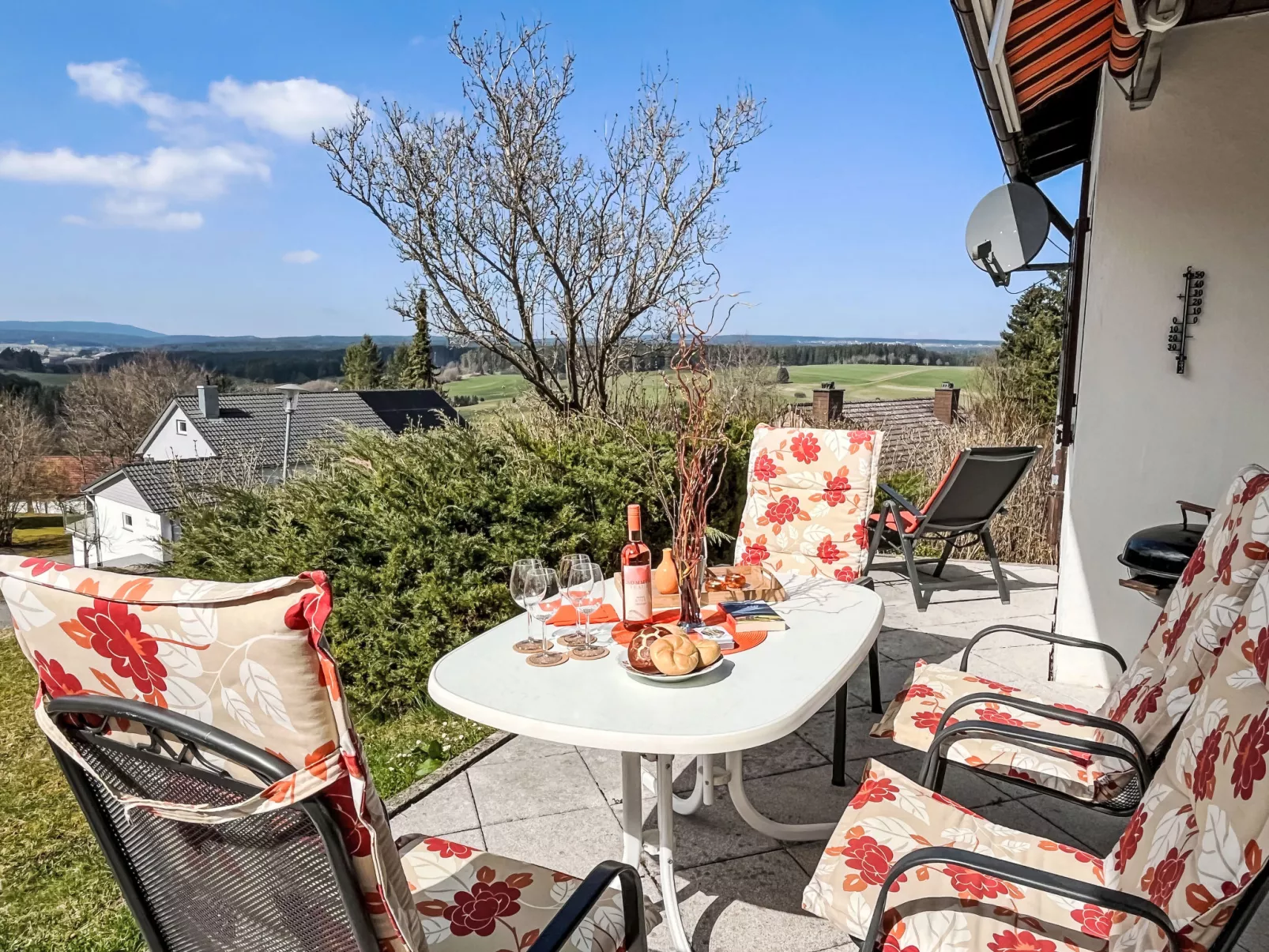 Schöne Aussicht-Buiten