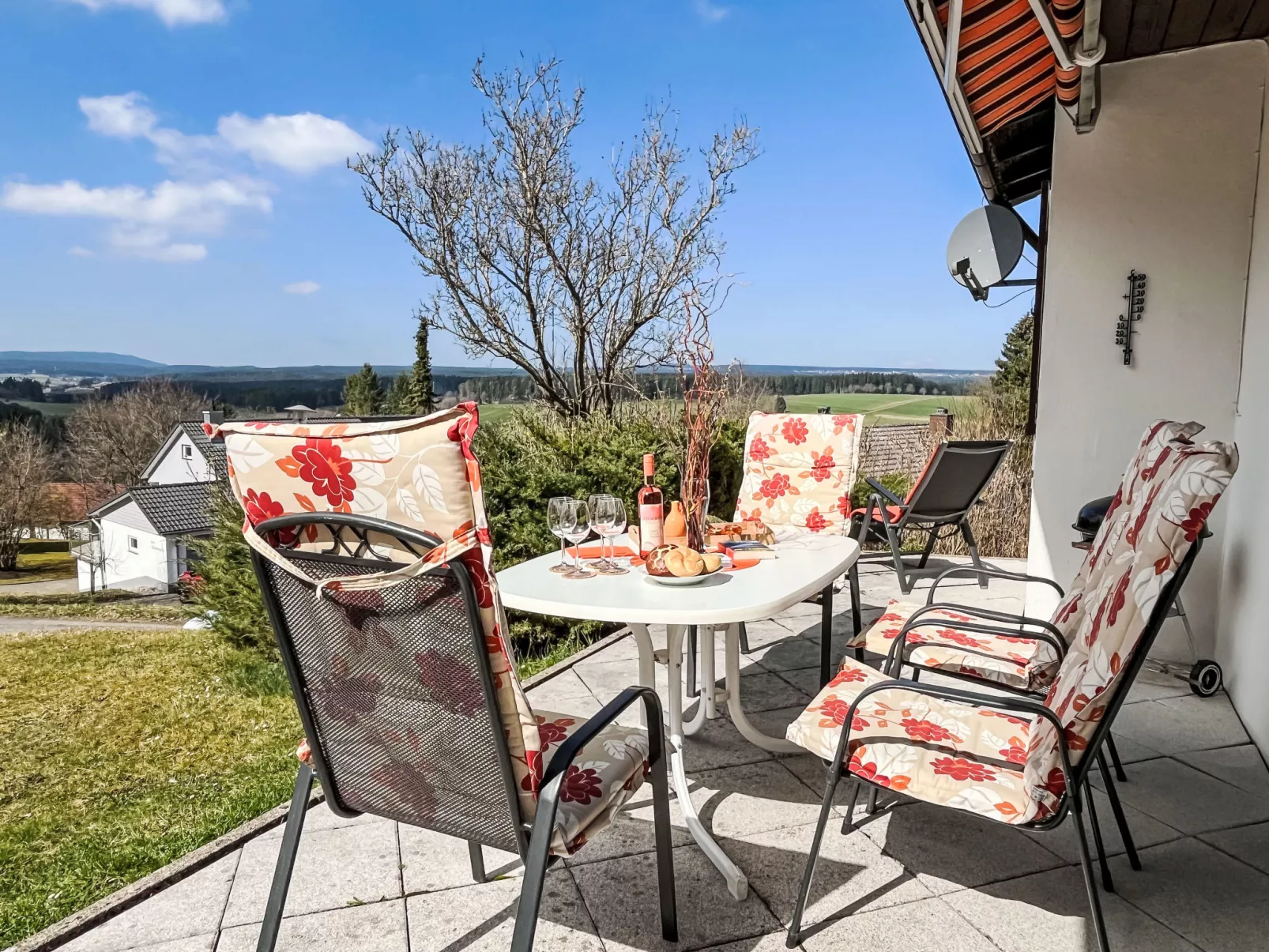 Schöne Aussicht-Buiten