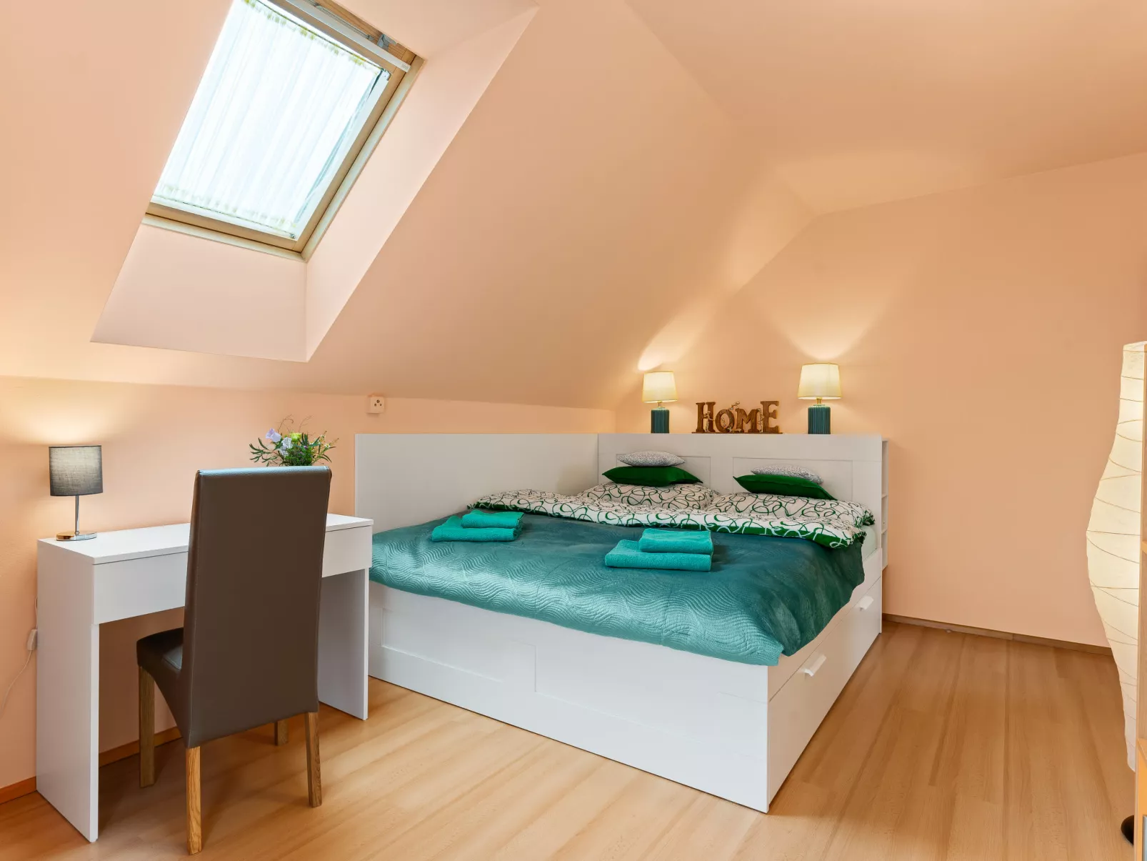 Garden & Terrace Villa-Binnen