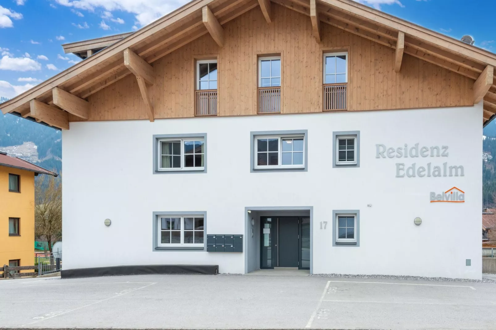 Residenz Edelalm Penthouse - 6 Pers-Buitenkant zomer