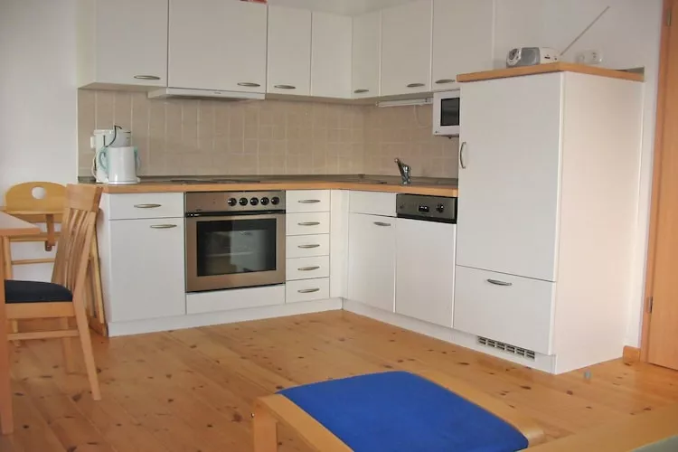 Floating House 2 - Classic / 6 Personen-Keuken