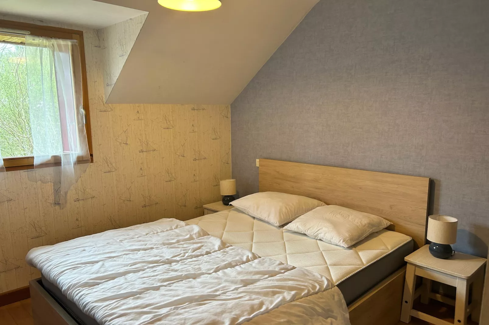 Maison de vacances avec jardin Surzur-Slaapkamer
