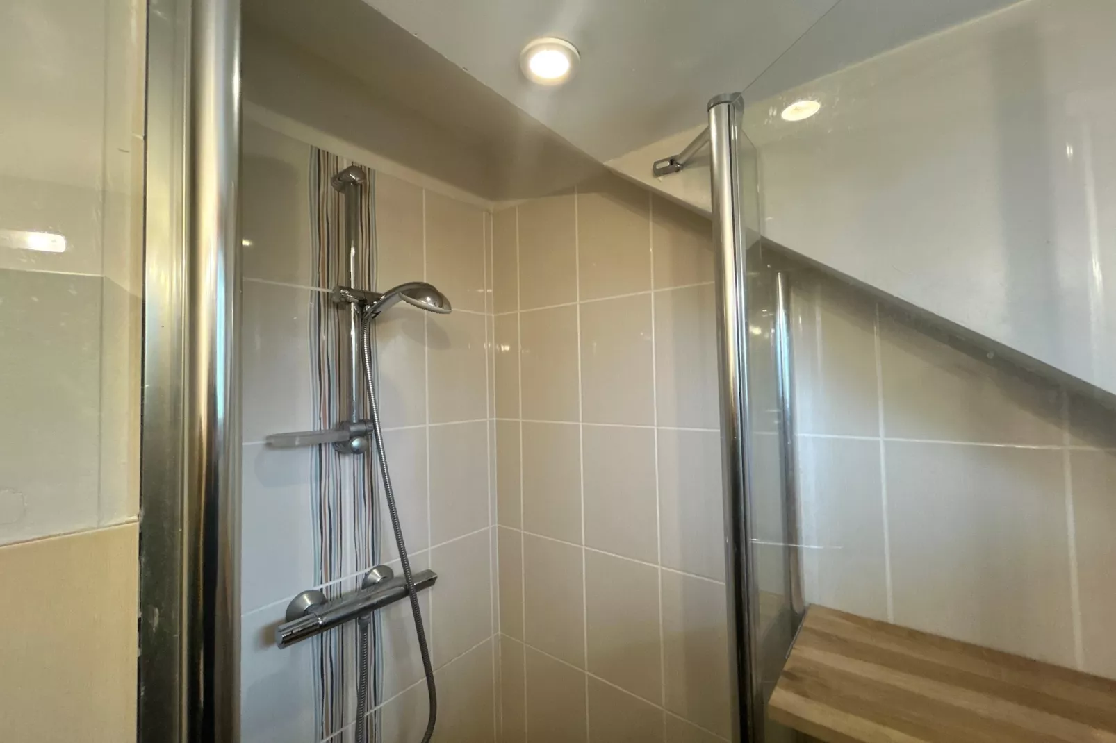 Maison de vacances avec jardin Surzur-Badkamer