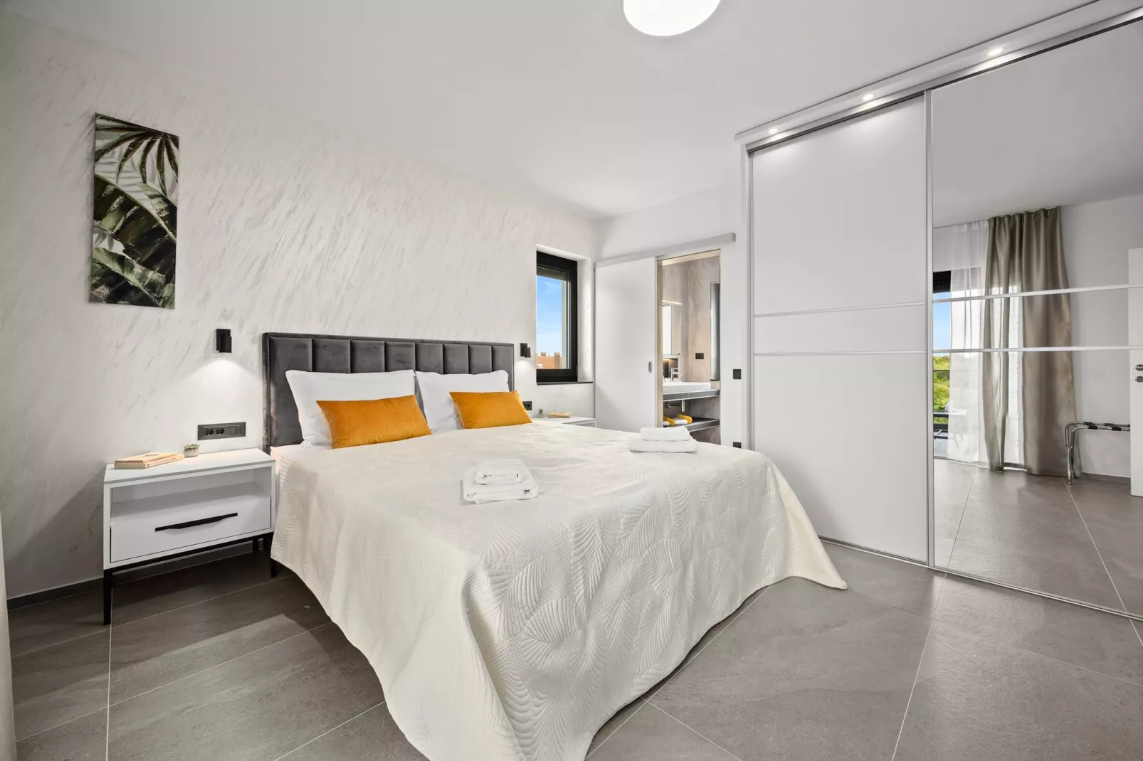 Villa Antares - Luxurious Vacation Oasis-Slaapkamer