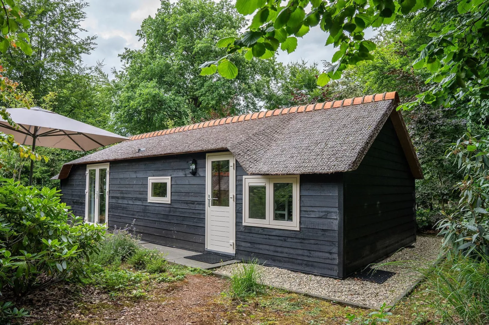 Heivlinder Comfort 4+2p-Buitenkant zomer