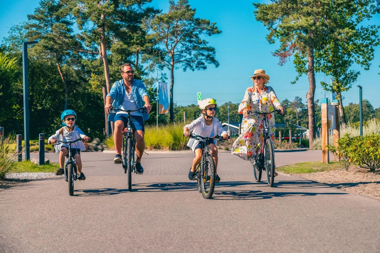 Resort Zilverstrand 10-Gebieden zomer 1km