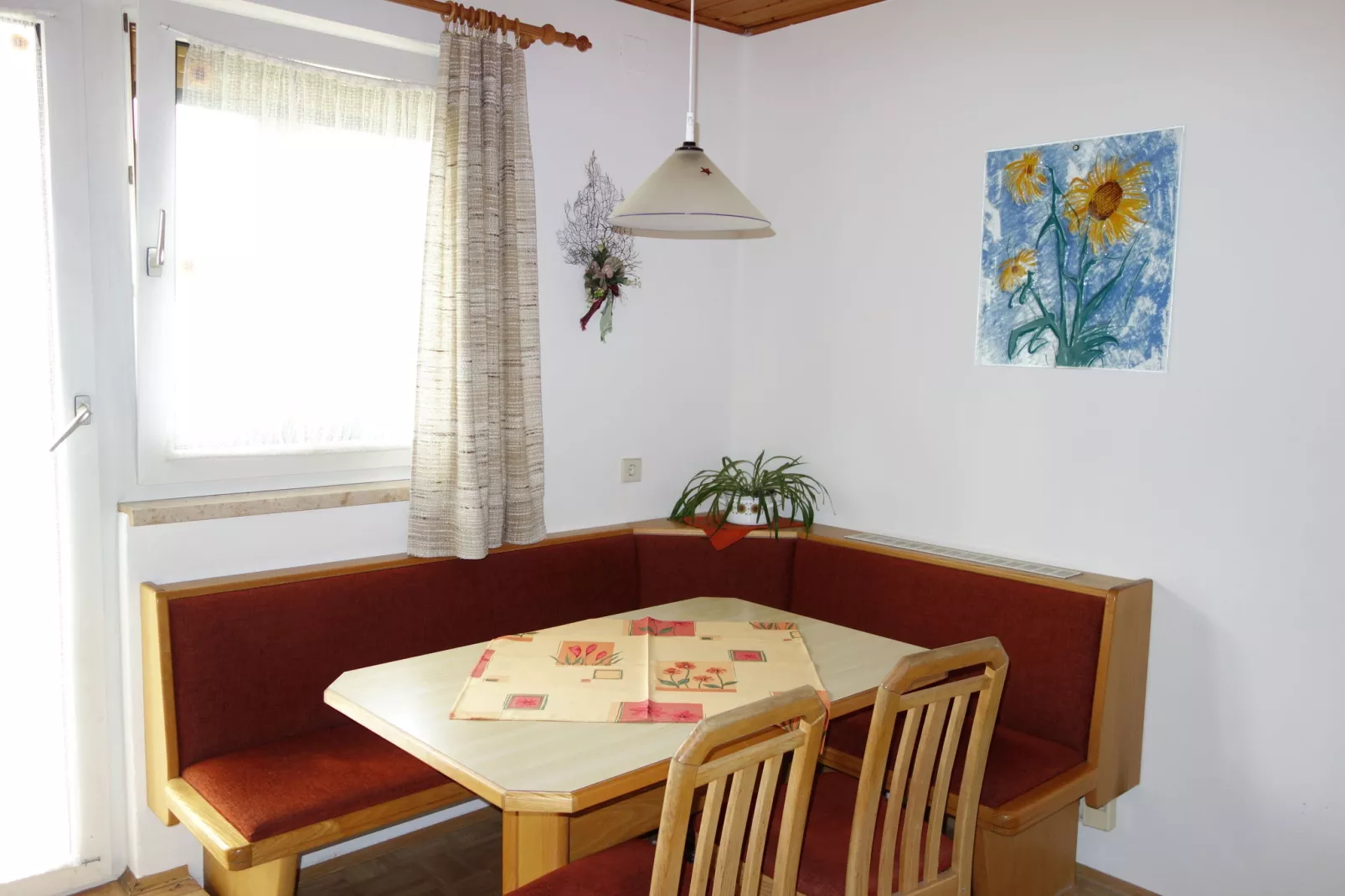 Gästehaus Pernull - Apartment 55qm mit Card Sommer-Woonkamer