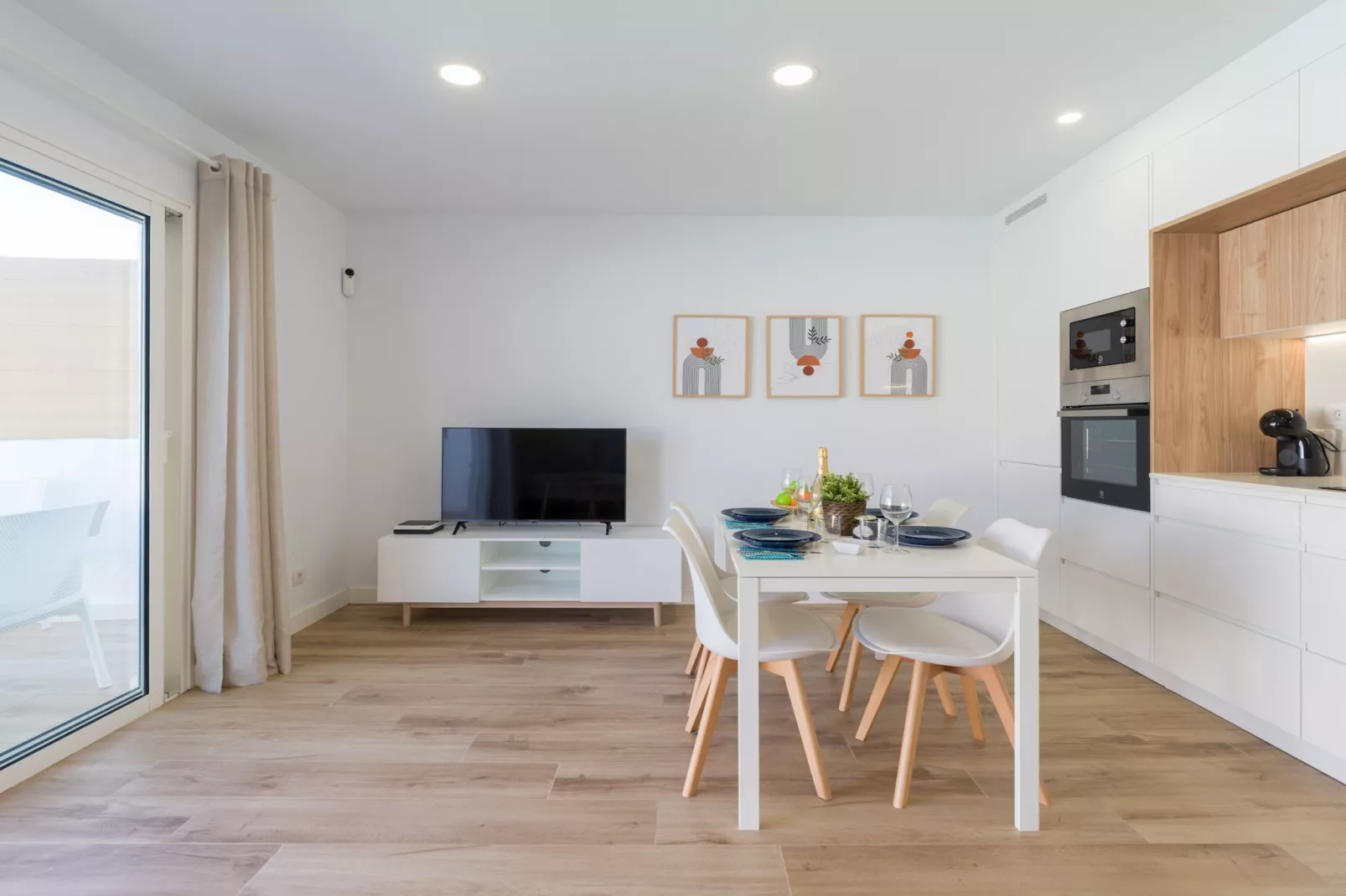PENKY SUMMER-Woonkamer