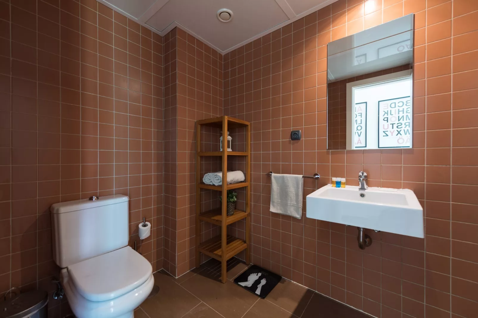 Tabaibas 14-Badkamer