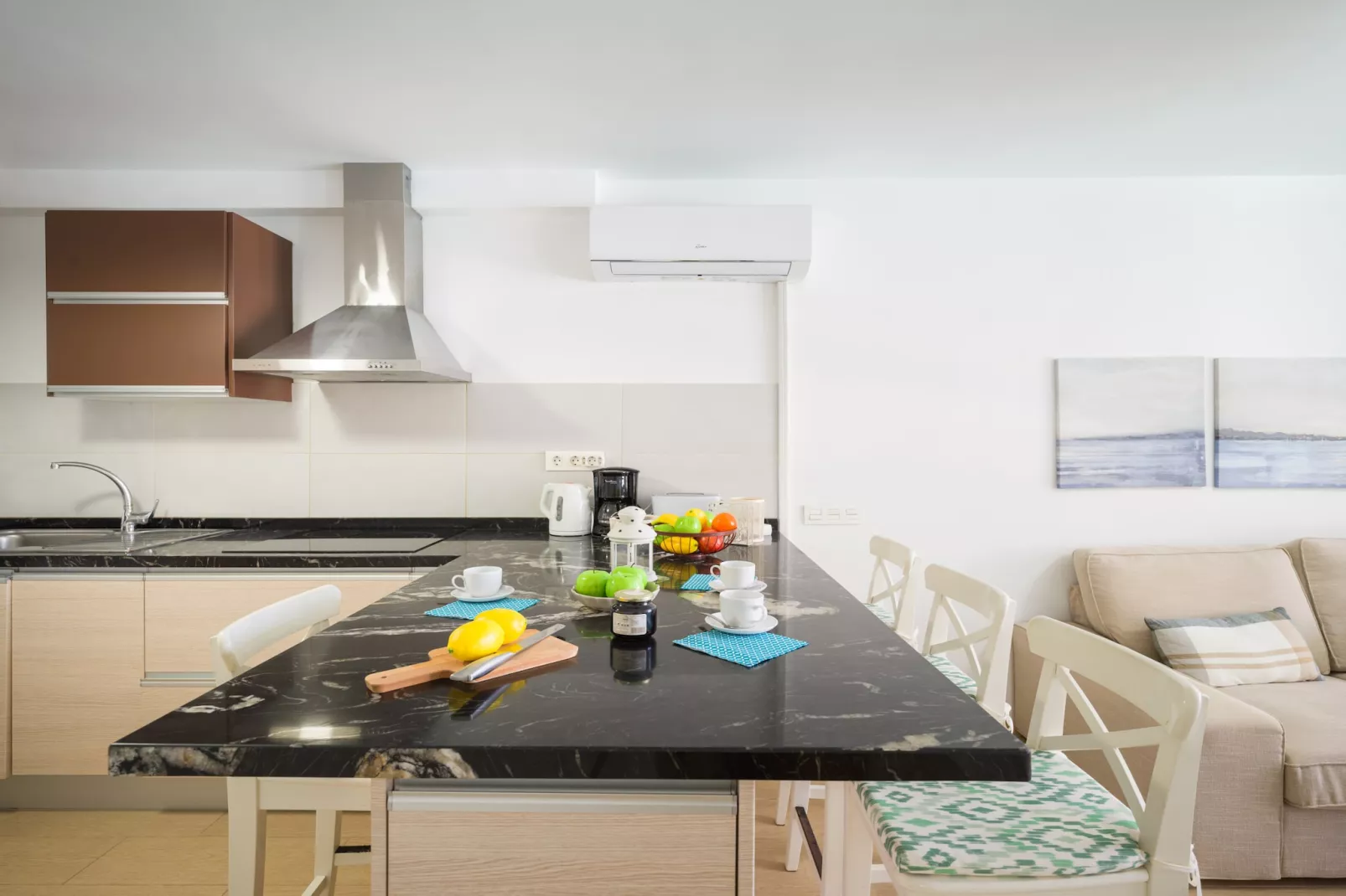 DOÑANA HOME-Eetkamer
