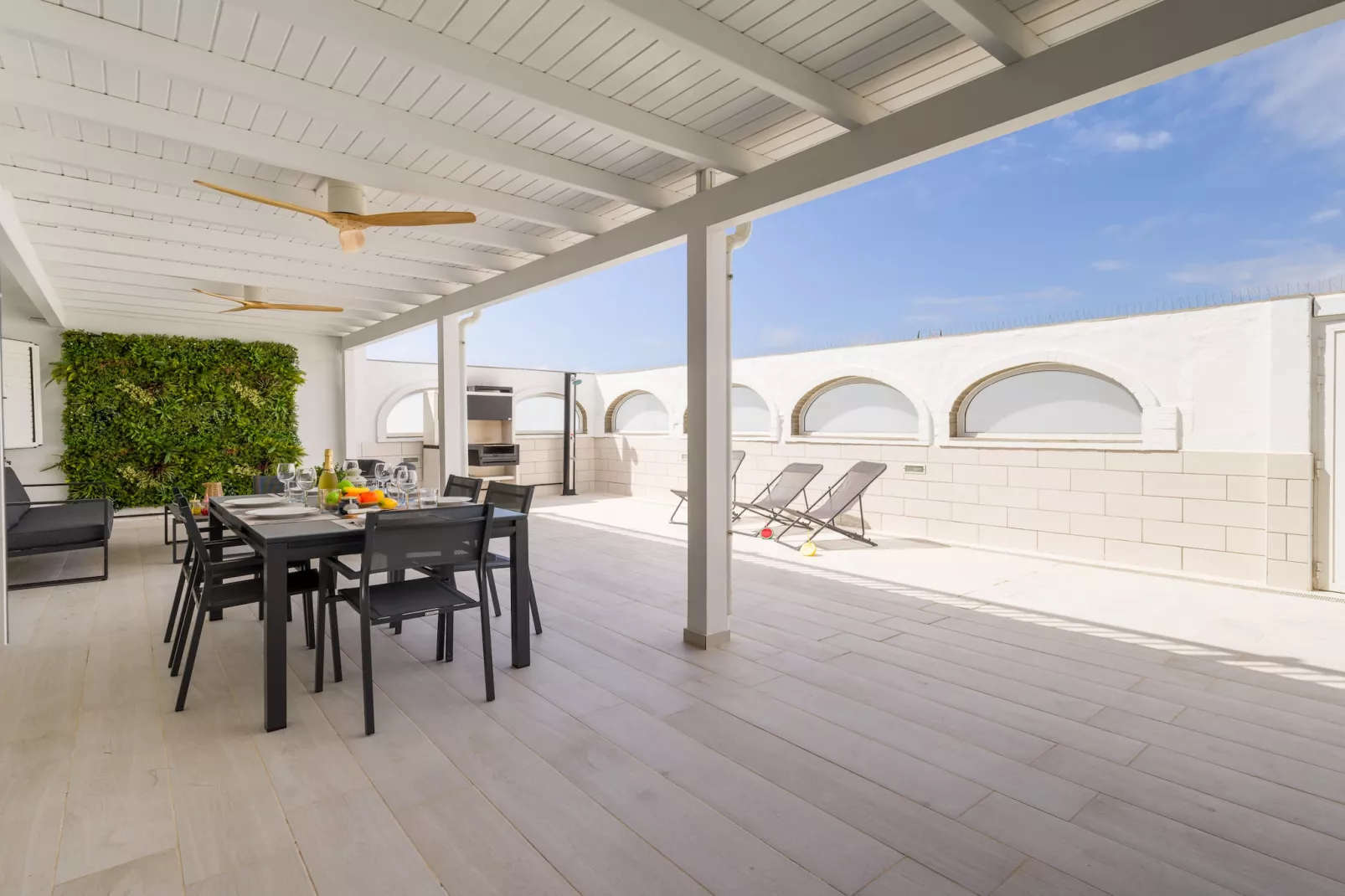SUNSET HOUSE LOS CAIDEROS-Terras