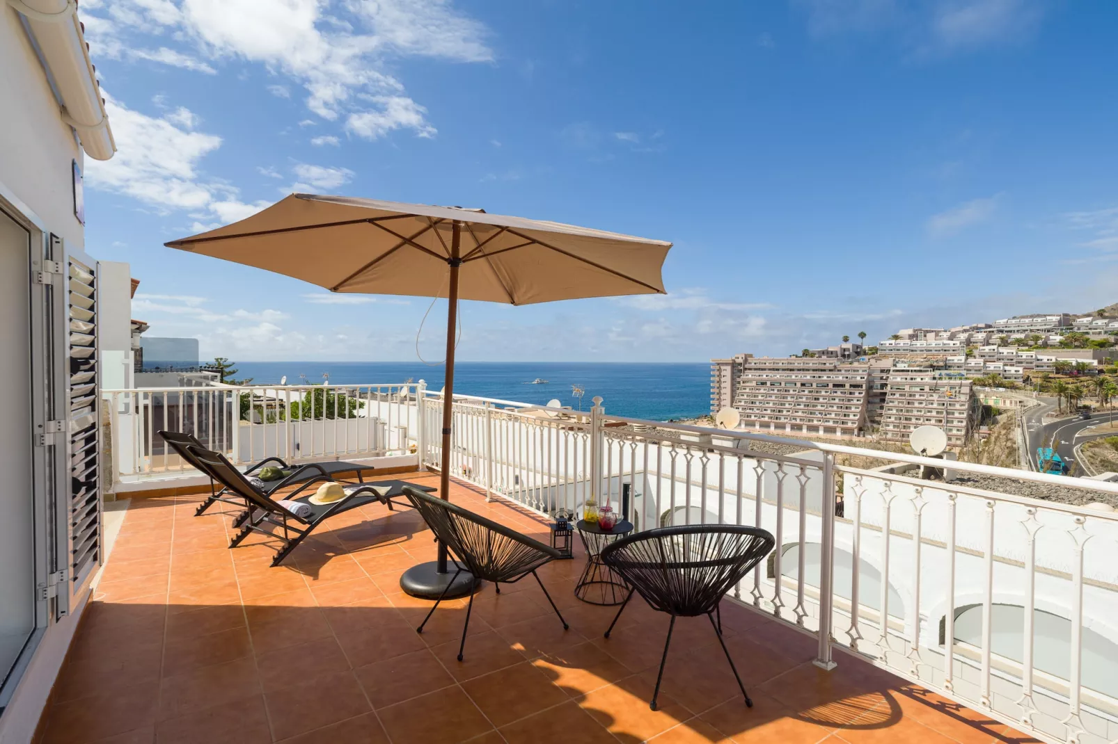 SUNSET HOUSE LOS CAIDEROS-Terras