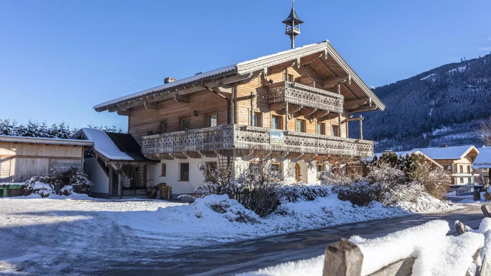 Katharina I-Exterieur winter
