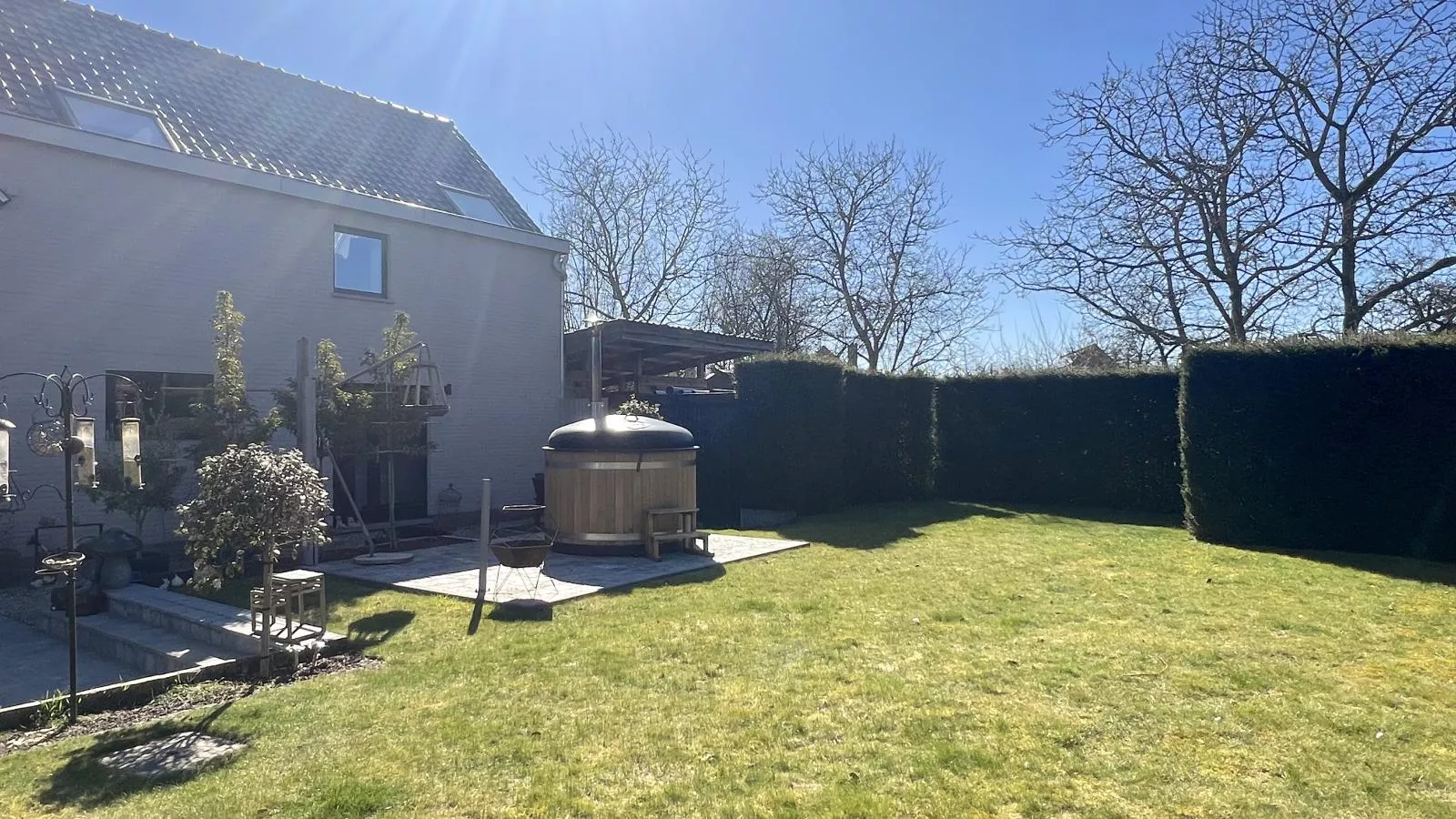 Casa Anja-Buitenkant zomer