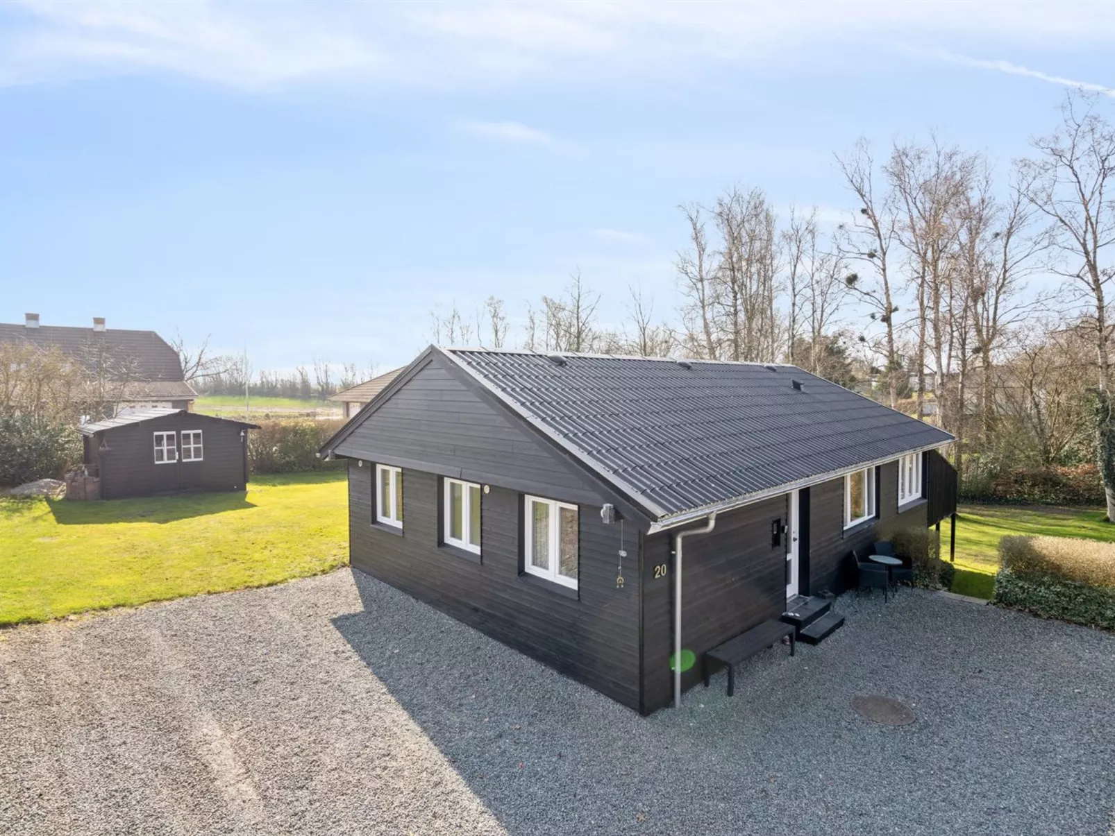 "Vemund" - 500m from the sea-Buiten