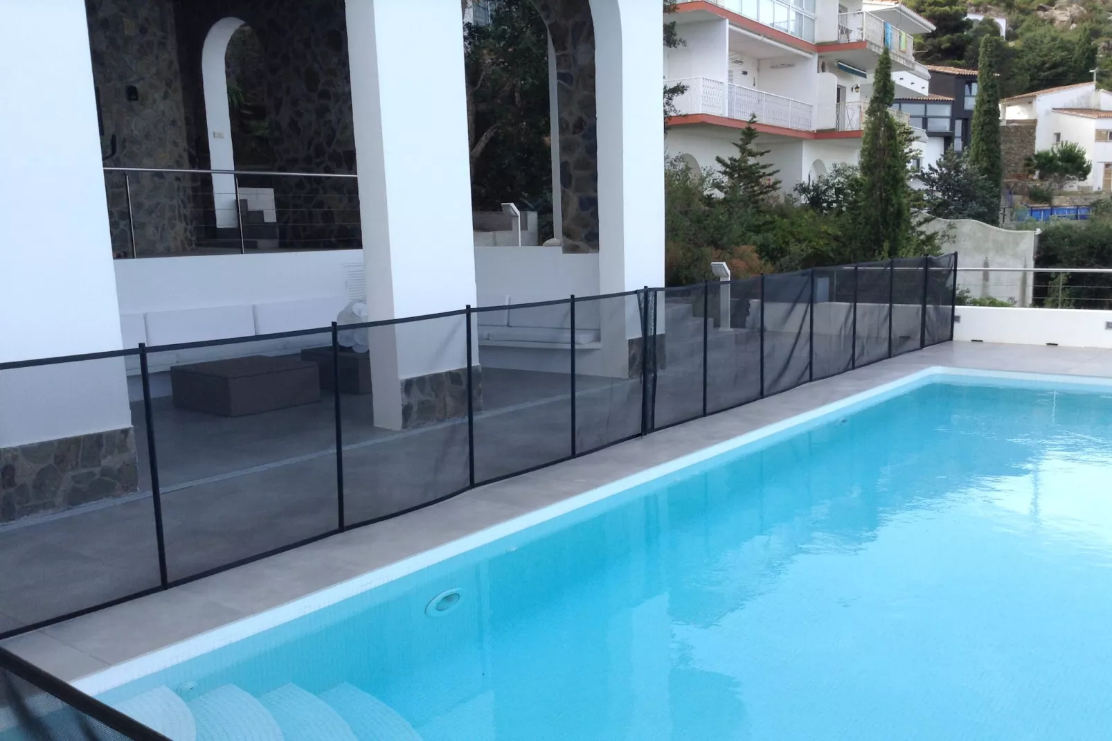 VILLA LOU-Terras