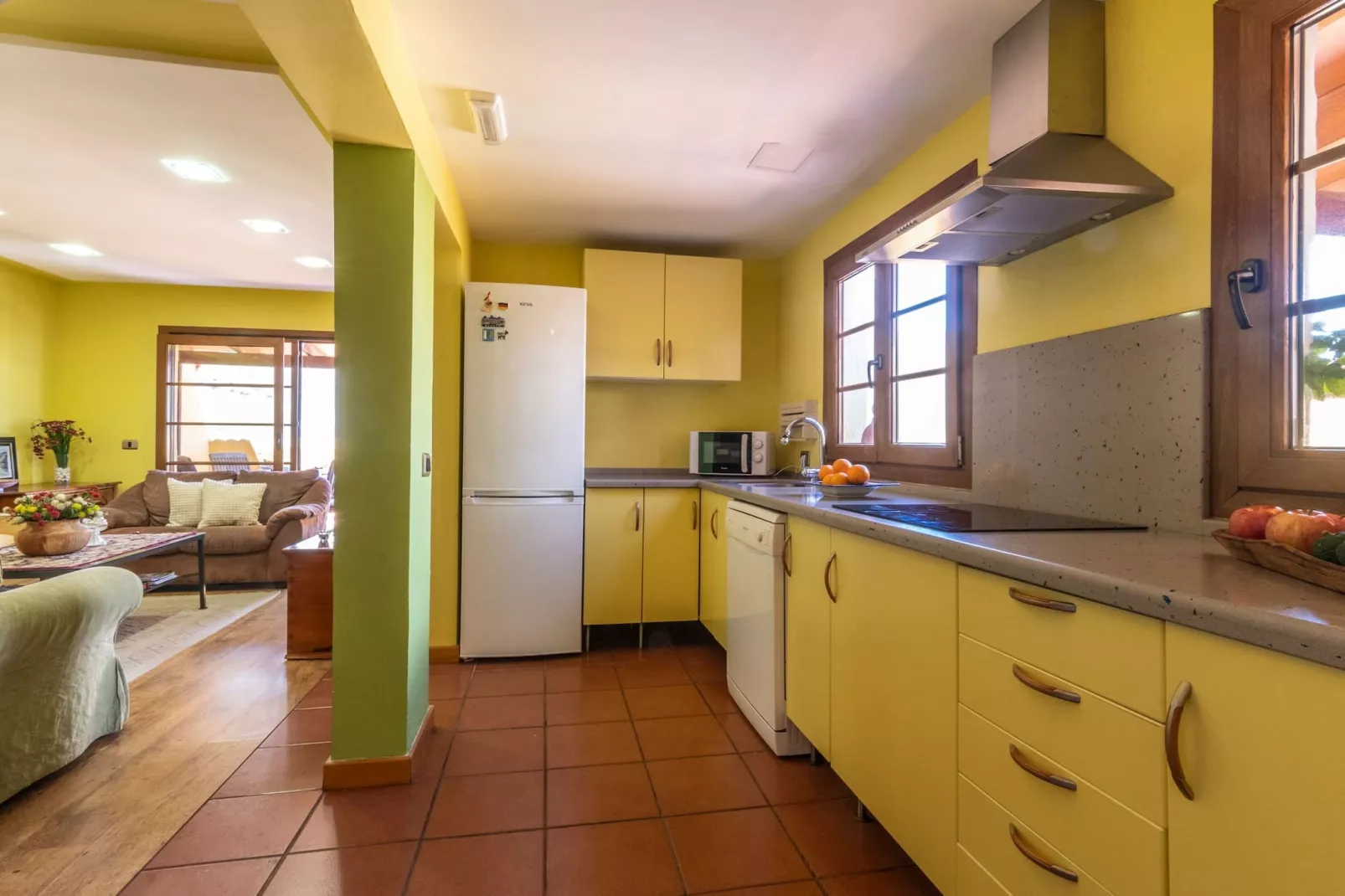 GC0366 Las Mimosas-Keuken