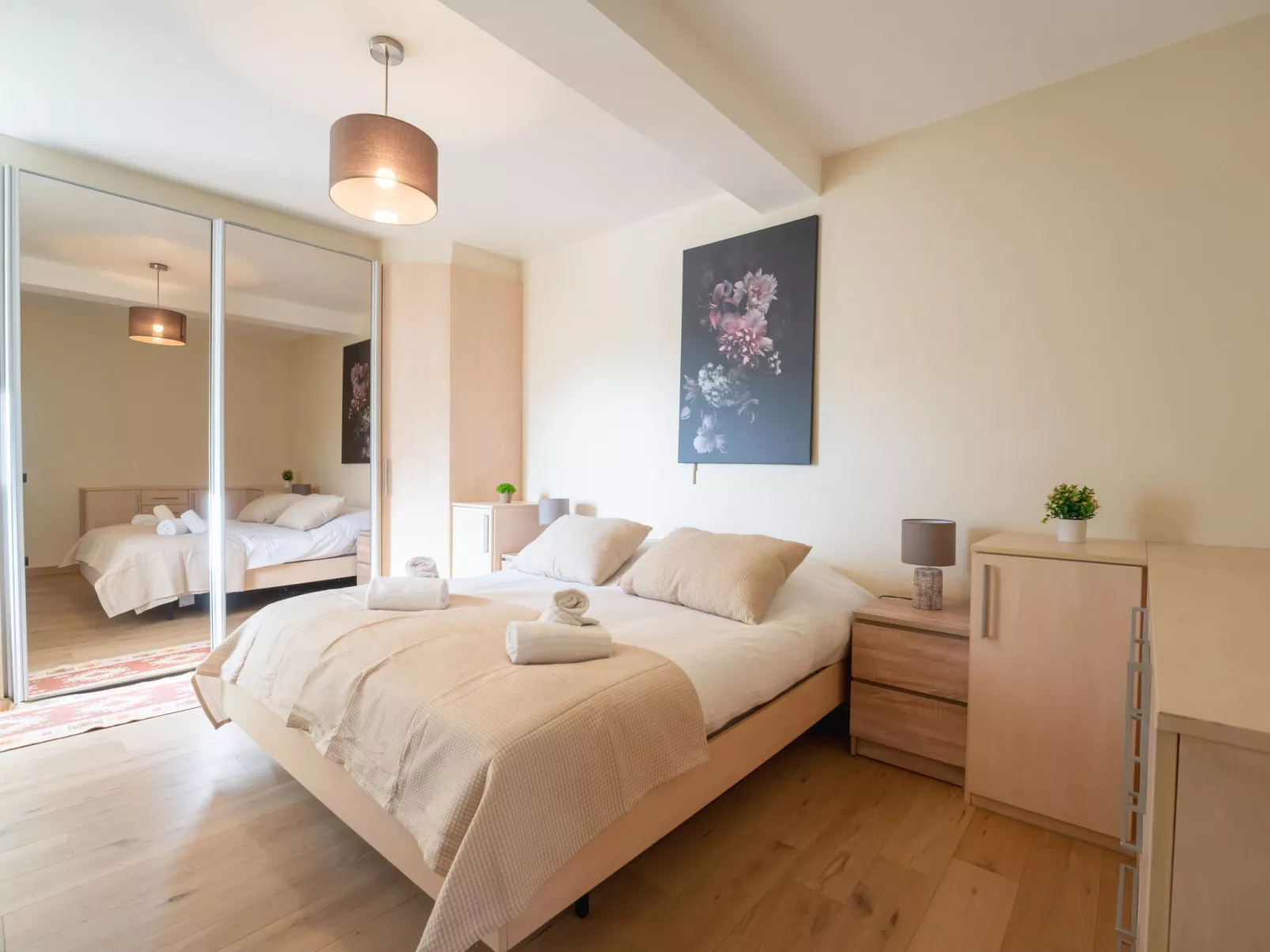 SeaRise with lateral sea view & parking-Binnen