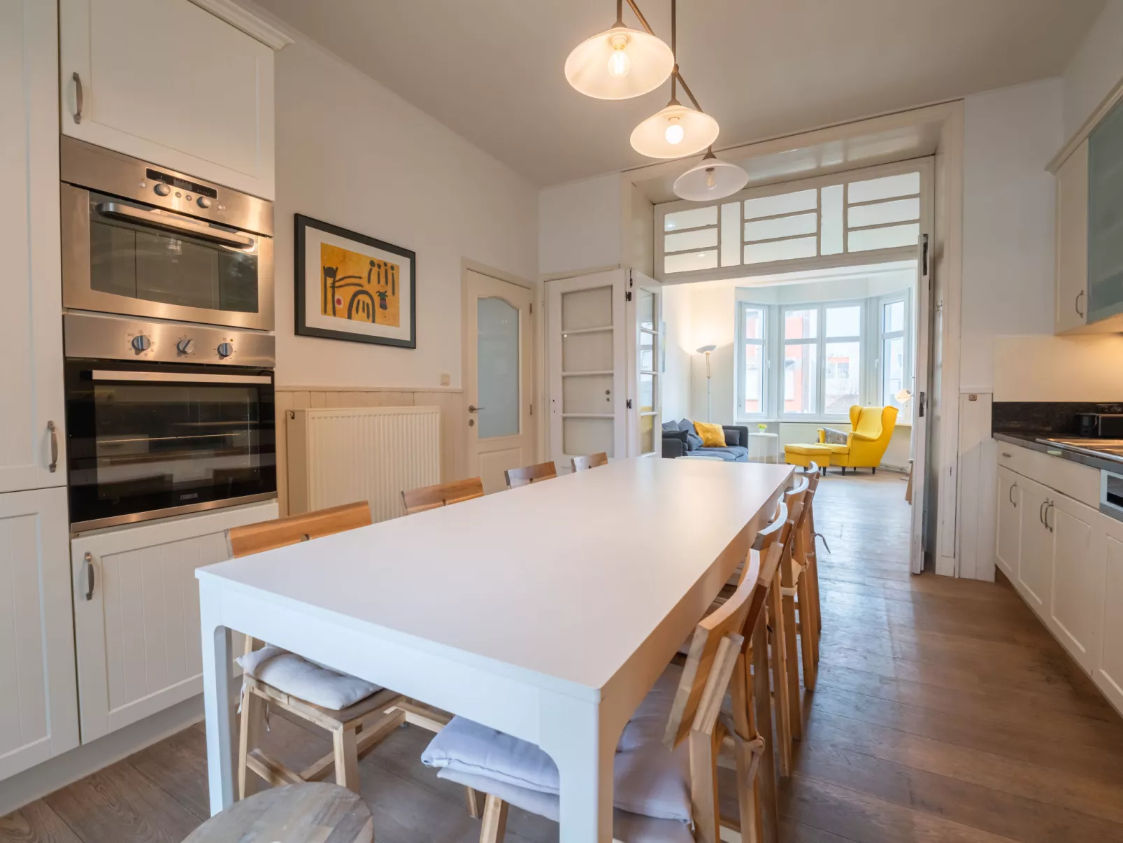 Les Citrinelles with parking-Binnen