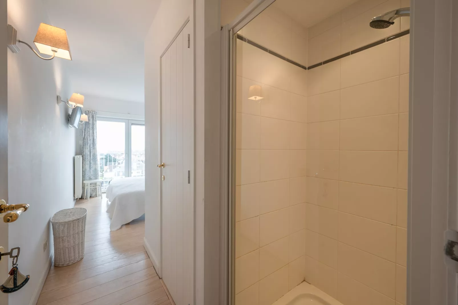Residence Les Grisons-7-Badkamer