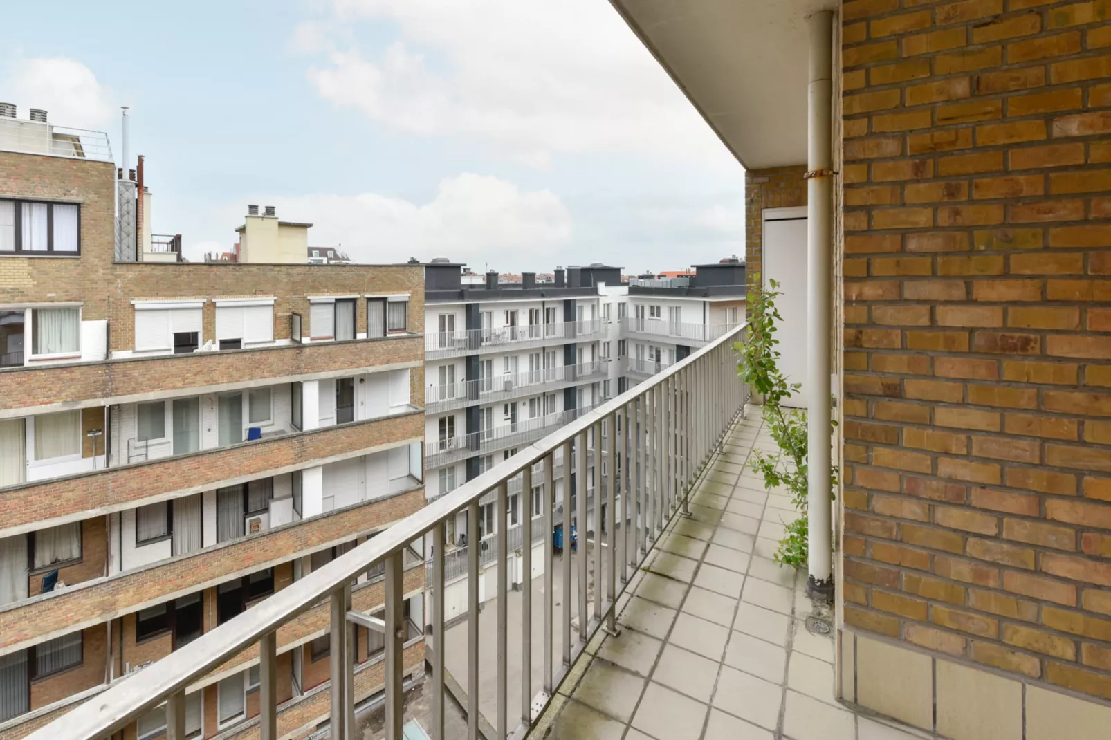 Residence ORION-6E-Uitzicht zomer