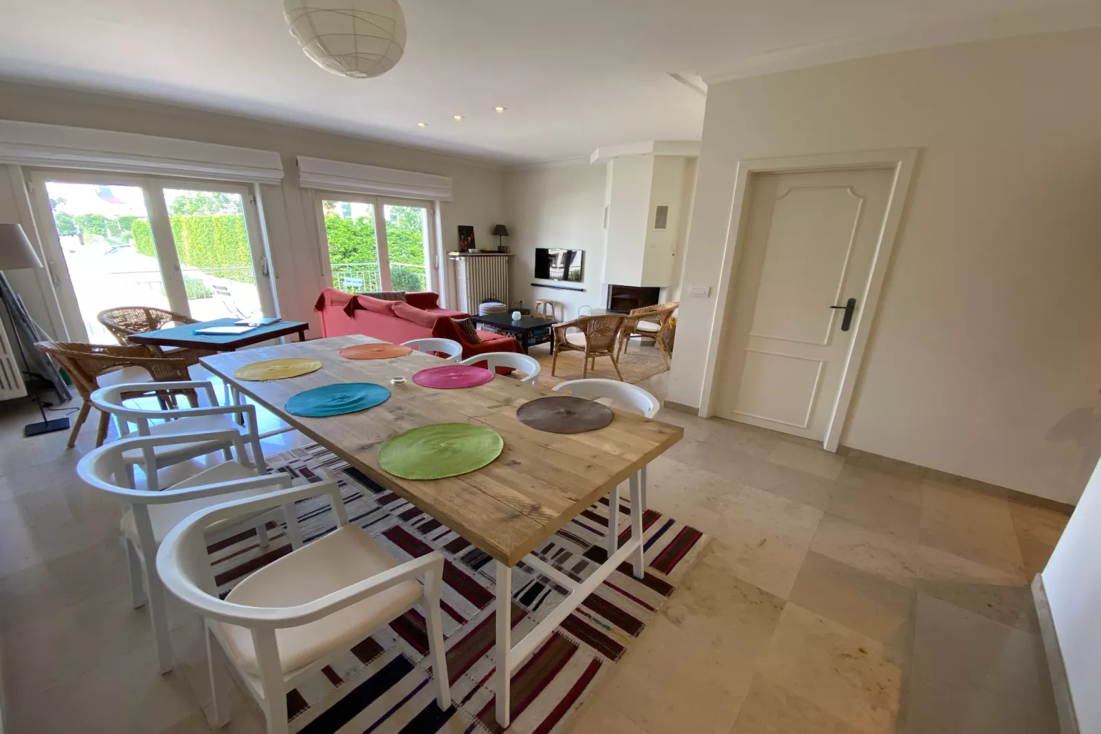 Residence EEUWFEESTLAAN 13-Eetkamer