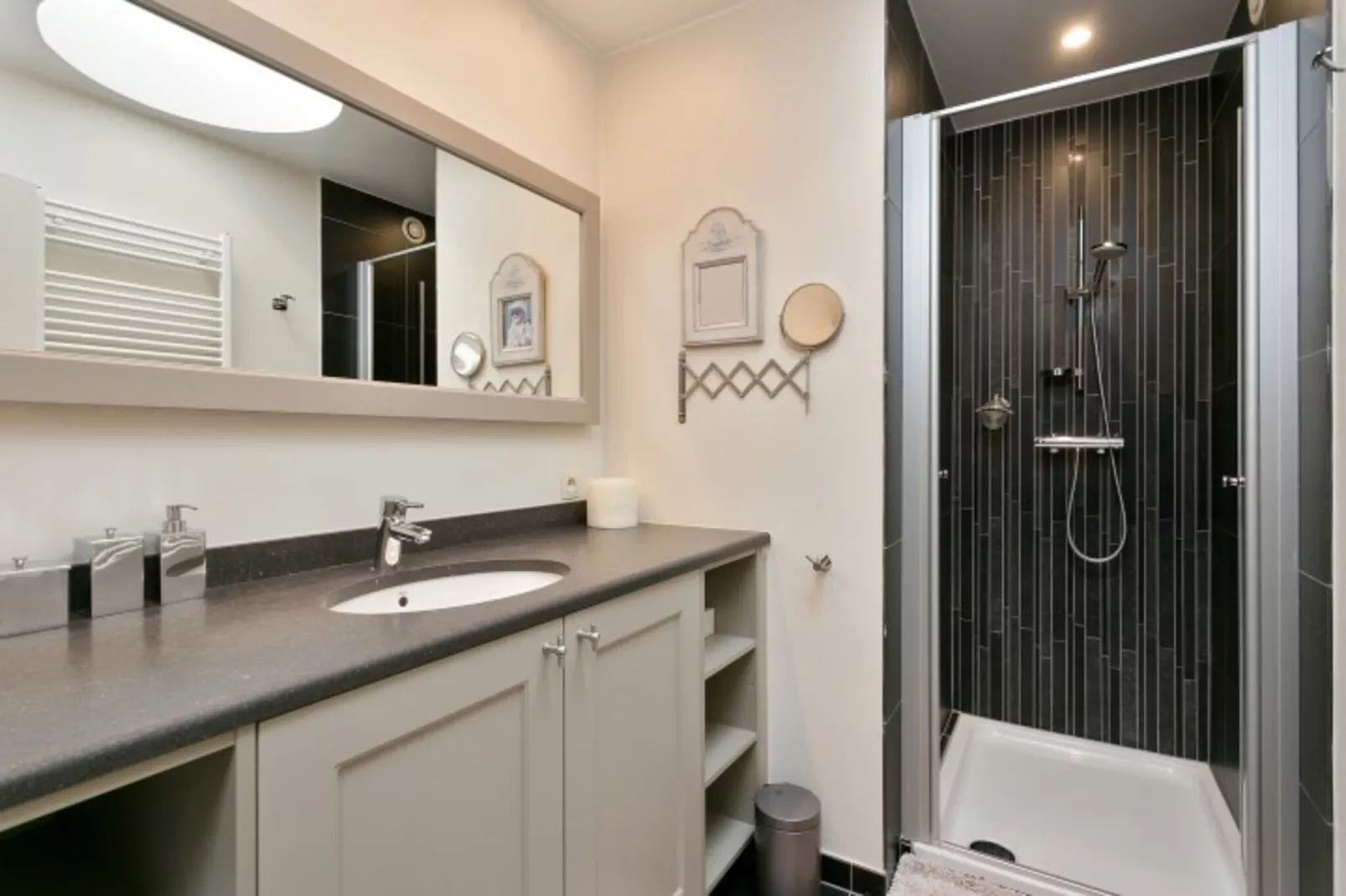 Residence Beauvallon-72-Badkamer