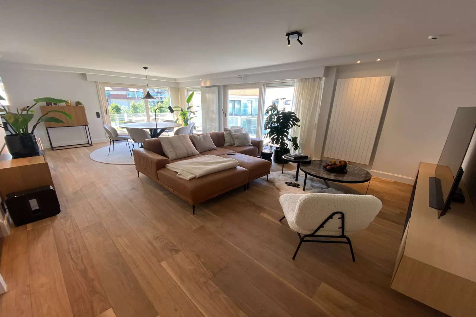 Residence CANADASQUARE-22-Woonkamer