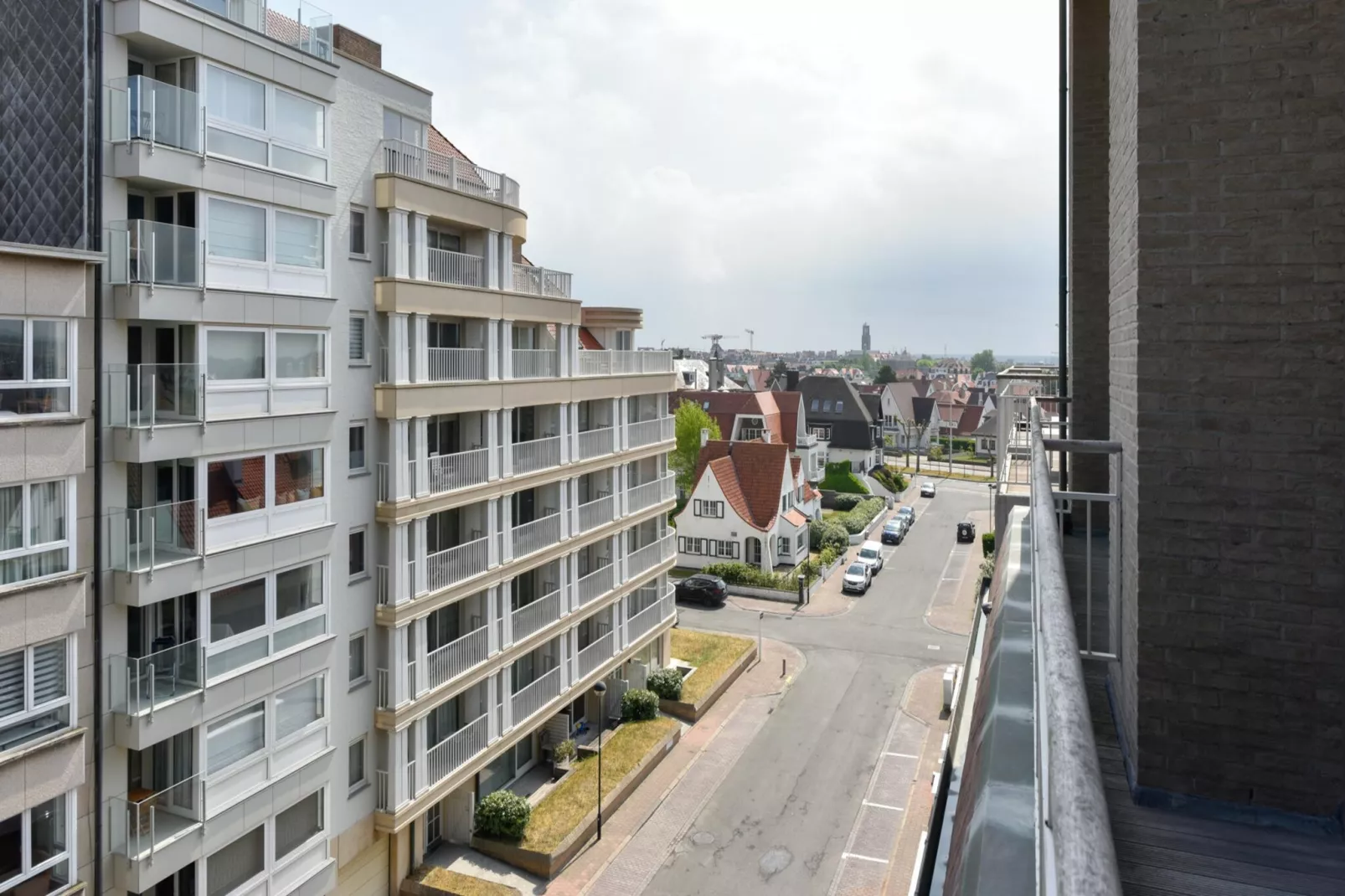 Residence Beauvallon-52-Uitzicht zomer