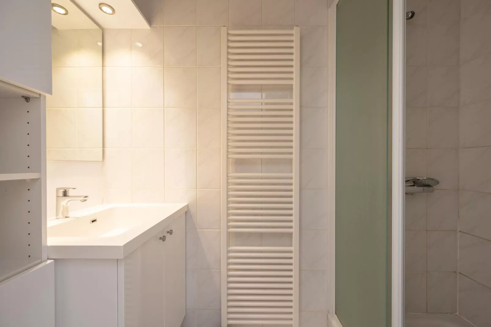 Residence Miramar-31-Badkamer