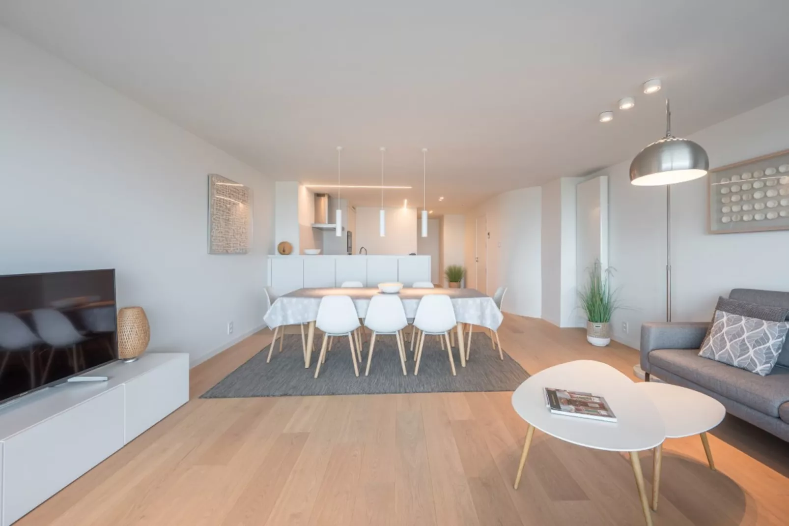 Residentie Louise I-3C-Eetkamer