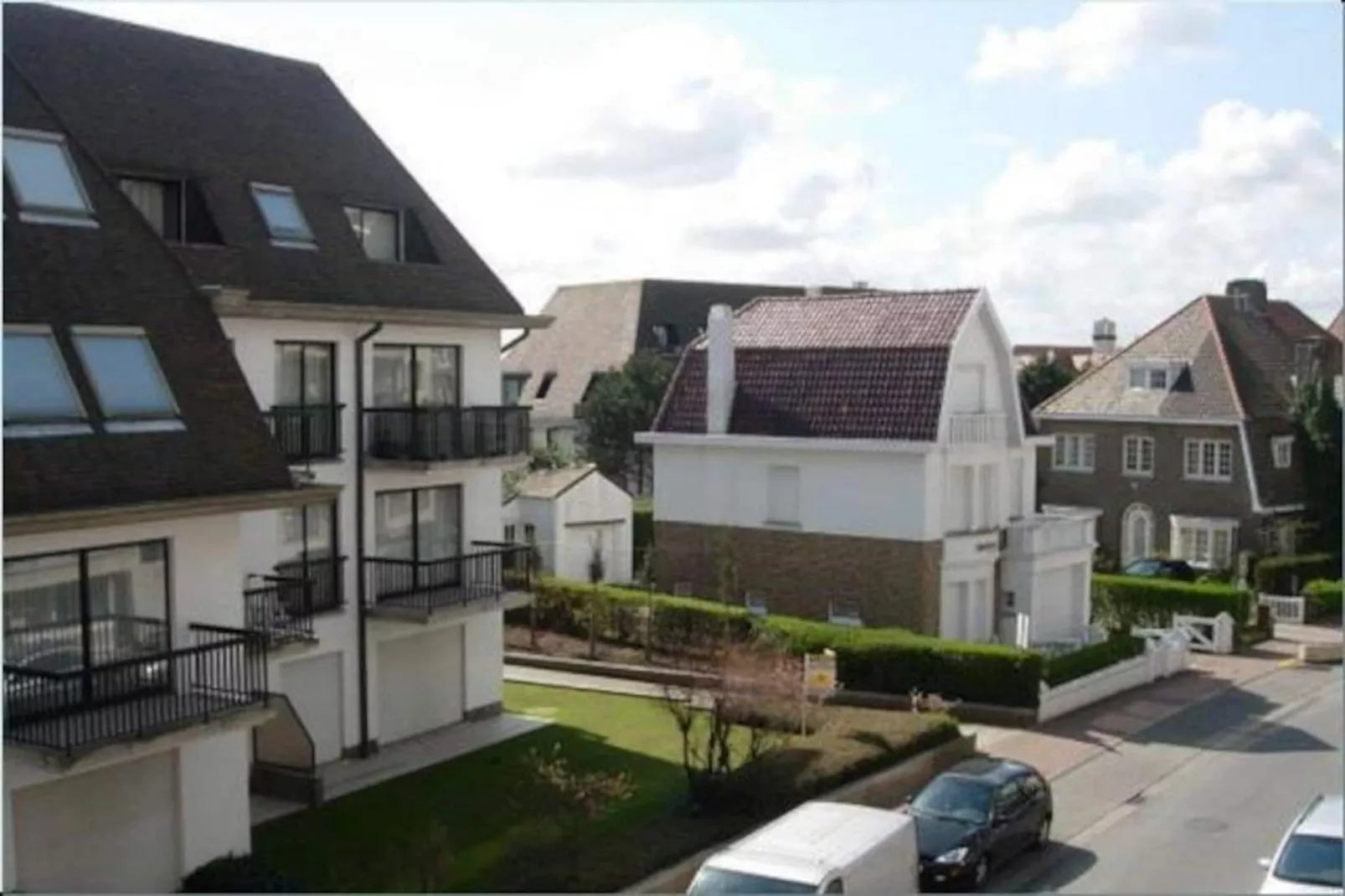 Residentie Carina- C2-Uitzicht zomer