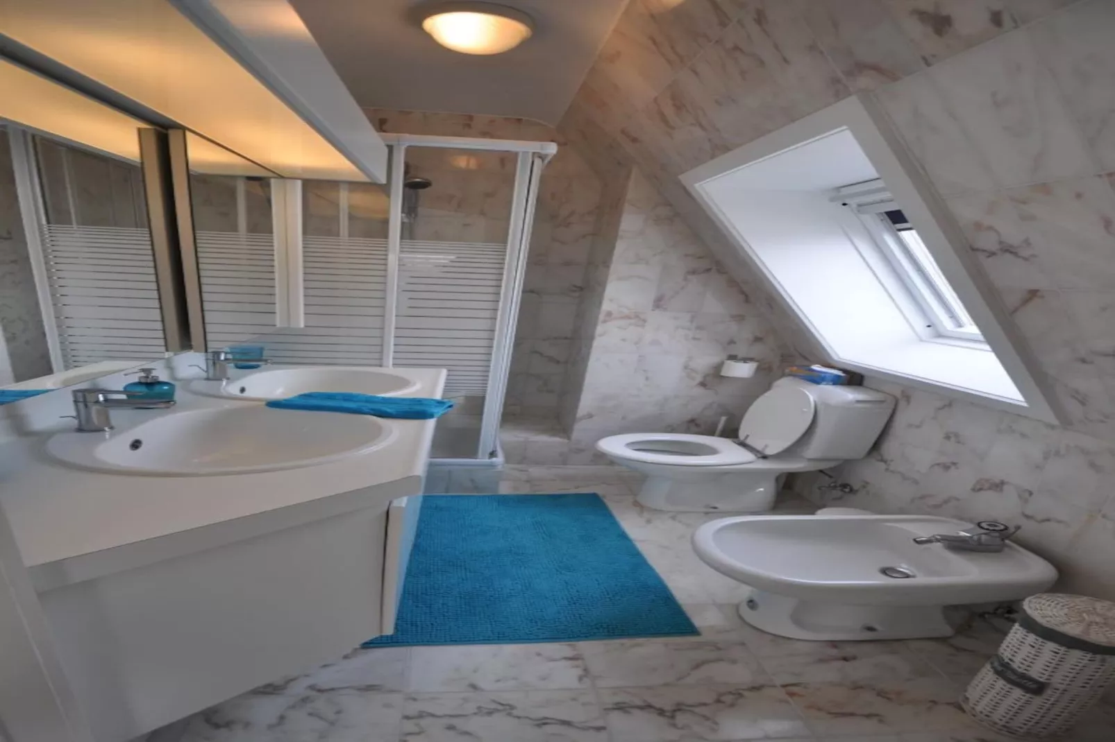Residentie ARGO-21-Badkamer