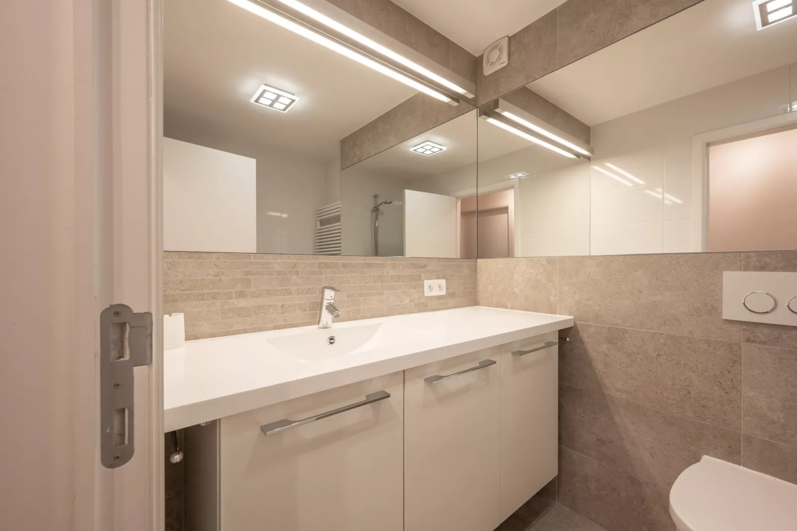 Residentie Normandy-1D-Badkamer